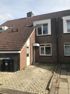 House for rent Fossielenerf 94 Heerlen