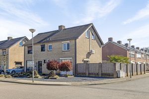 House for sale Pieter Breughelstraat 38 Bergen L