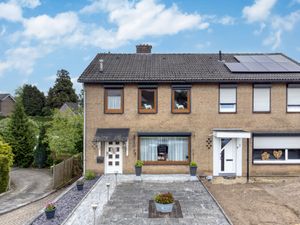 House for sale Dr. Albert Schweitzerstraat 1 Hoensbroek