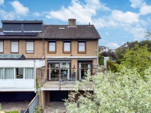 House for sale Dr. Albert Schweitzerstraat 1 Hoensbroek