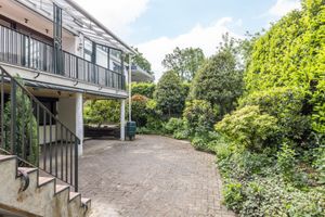Woonhuis te koop K.l.m.-straat 6 Heerlen