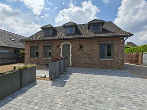 House for sale Loobeekstraat 14 Maasmechelen