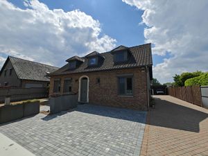 House for sale Loobeekstraat 14 Maasmechelen