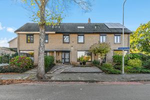 House for sale Lienaertsstraat 152 Geleen