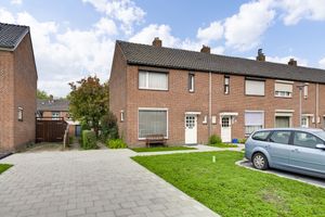 House for sale Anna Van Burenstraat 25 Weert