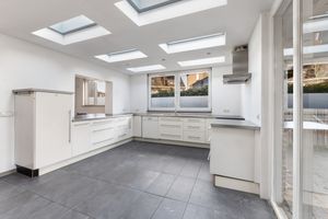 Woonhuis te koop Ireneplein 10 Urmond