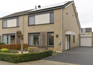 Woonhuis te koop Pastoor Schaetsgestraat 4 Velden