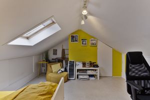 House for sale Leeuwerikstraat 28 Hoensbroek