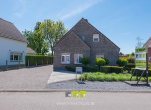 House for sale Hagedorenstraat 1a Maaseik