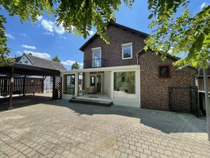 House for sale Maasnielderweg 1 Roermond