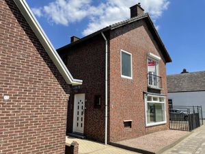 House for sale Maasnielderweg 1 Roermond