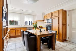 House for sale Halewijnstraat 8 Geleen
