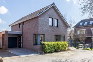 House for sale Oude Schoolhof 7 Eys