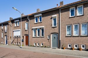 House for sale Julianalaan 7 Weert