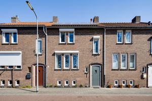House for sale Julianalaan 7 Weert