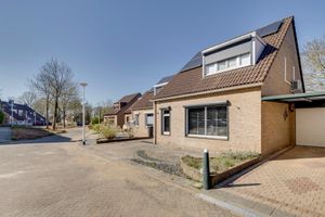 House for sale Fossielenerf 70 Heerlen