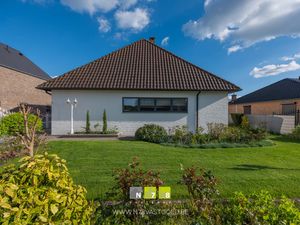 House for sale Leustraat 18 Maaseik