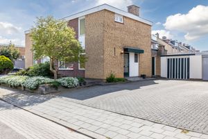 Woonhuis te koop Burg. Donnersstraat 8 Munstergeleen