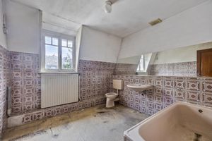 House for sale Valkenburgerweg 25 Heerlen