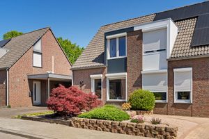 Woonhuis te koop Dr. Willem Dreesstraat 5 Hoensbroek
