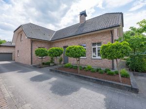 Woonhuis te koop Diestersteenweg 212 Maaseik