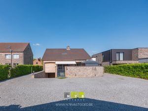 House for sale Drie-Eikenstraat 5 Maaseik