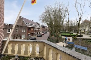 Woonhuis te koop Burg. De Hesselleplein 9 Heerlen