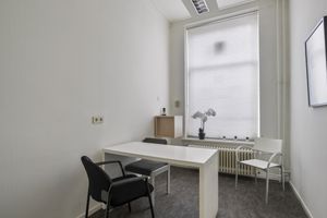 Woonhuis te koop Burg. De Hesselleplein 9 Heerlen