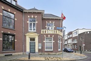 Woonhuis te koop Burg. De Hesselleplein 9 Heerlen
