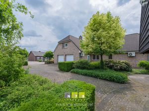 House for sale Broeseinderdijk 153 Pelt