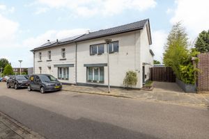 Woonhuis te koop Kapelaan Ramakersstraat 16 A Heerlen