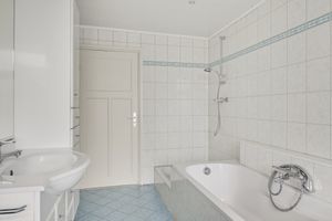 House for sale Helmondseweg 3 Weert