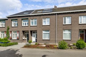 House for sale Helmondseweg 3 Weert