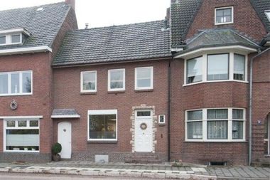 Offered by Laan 20 Makelaars