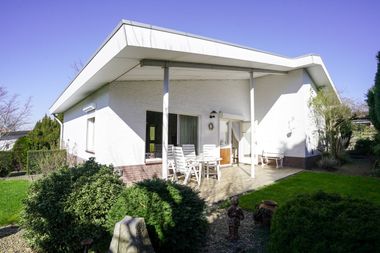 Offered by Laan 20 Makelaars