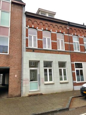 Aangeboden door Woonhuis Limburg