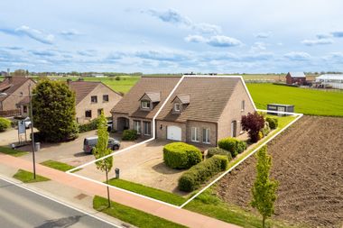 Offered by Pro housing Exclusive Real Estate