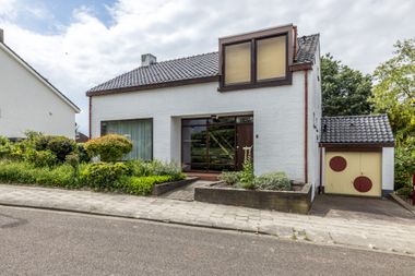 Aangeboden door Leenen Vastgoed