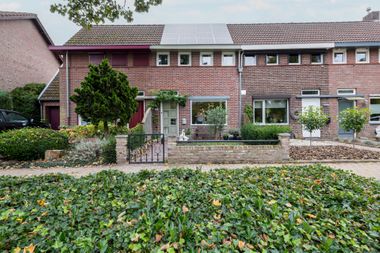 Offered by Zuyderhuys Makelaardij BV