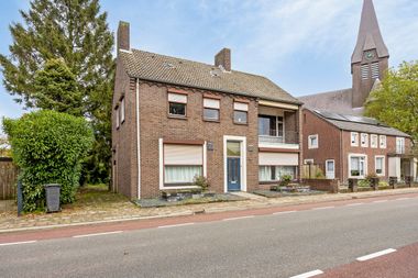 Aangeboden door Boek & Offermans Makelaars Venray