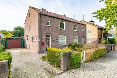 Aangeboden door De Ruijter makelaardij