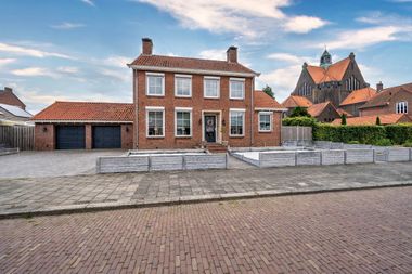 Aangeboden door Poels Makelaars