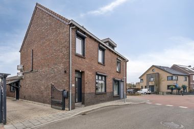 Offered by Boek & Offermans Makelaars Heerlen Offered by Boek & Offermans Makelaars Heerlen
