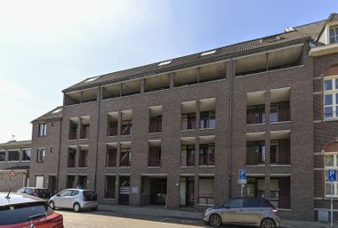 Aangeboden door Makelaarskantoor Paul Schreinemachers Aangeboden door Makelaarskantoor Paul Schreinemachers