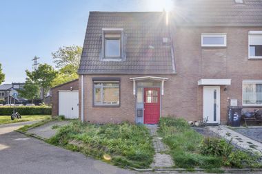 Offered by Boek & Offermans Makelaars Heerlen