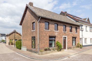 Offered by Aelmans Rentmeesters & Makelaarskantoor