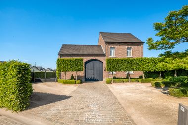 Offered by Nicole Janssen Onroerend Goed en Verzekeringen Offered by Nicole Janssen Onroerend Goed en Verzekeringen