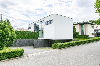 Aangeboden door Leenen Vastgoed